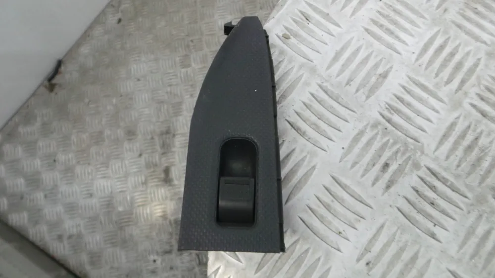 Comando / Botão / Interruptor Vidros Trás Esquerdo