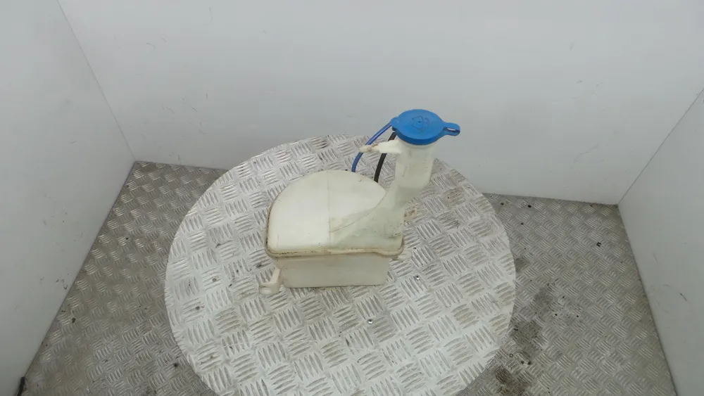 Windshield washer tank