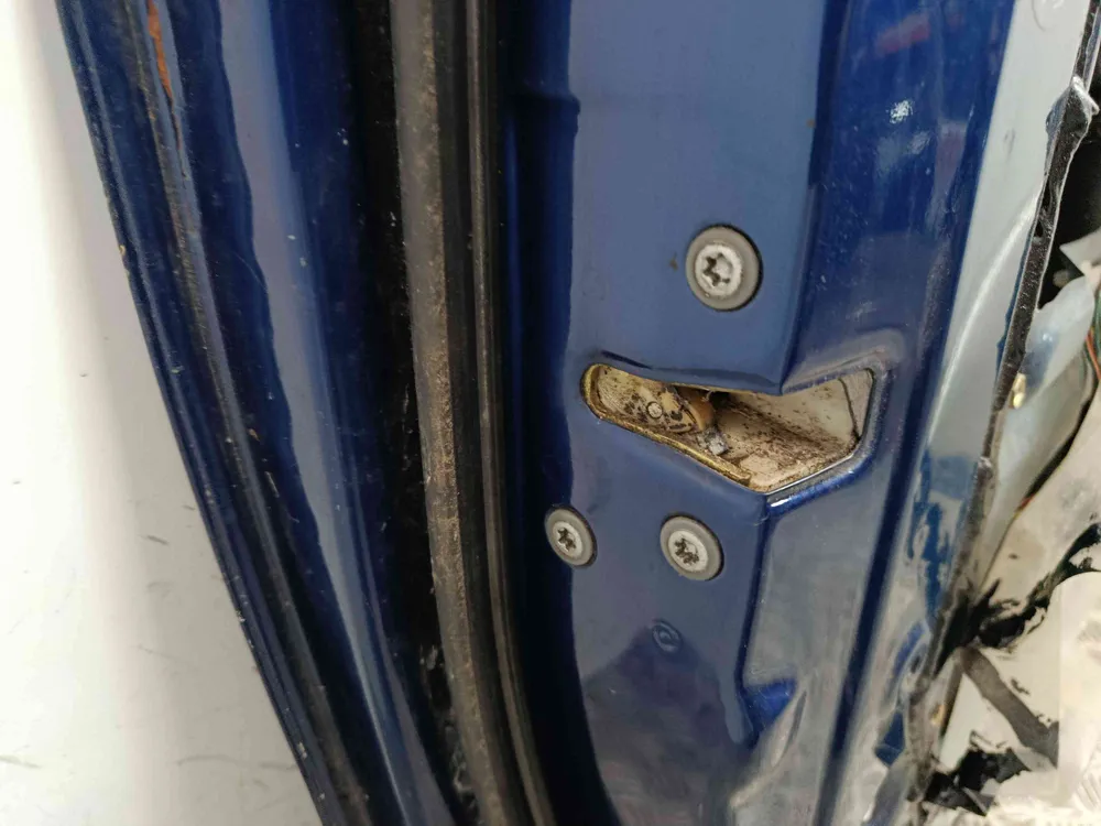 Fechadura / Fecho Porta Esquerdo
