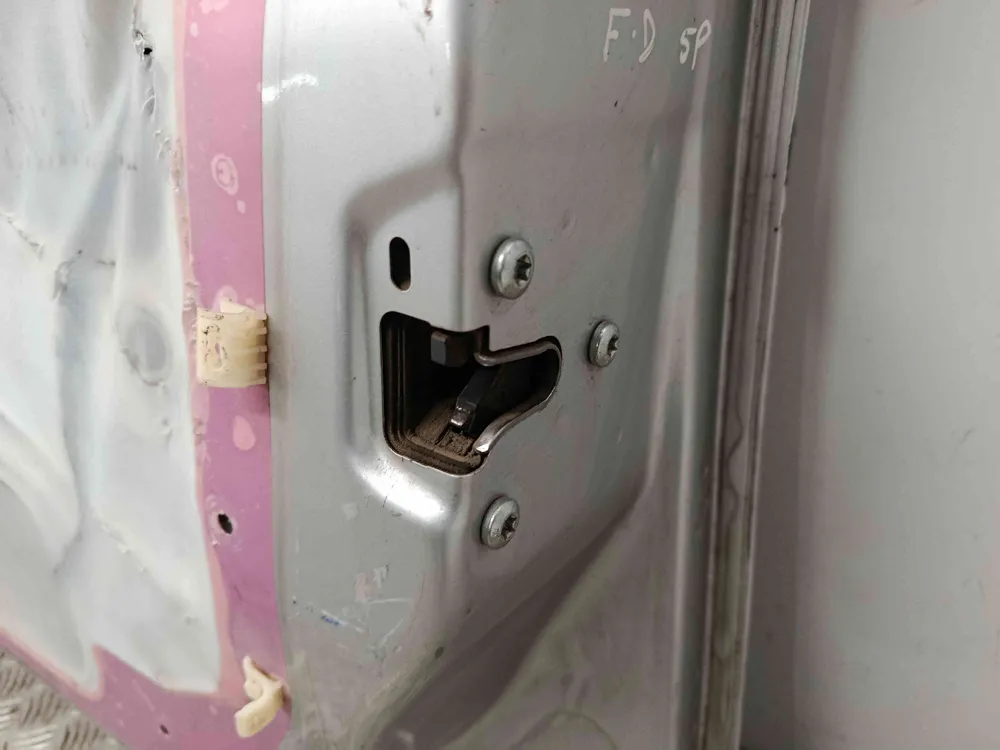 Fechadura / Fecho Porta Frente Direito