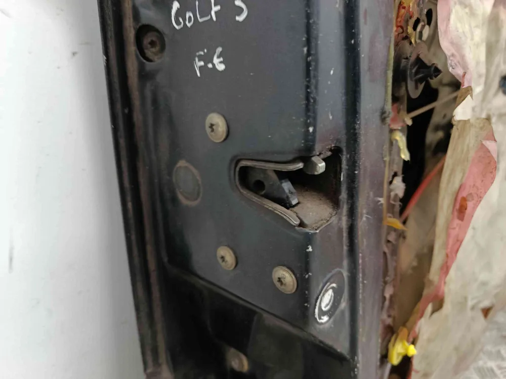 Fechadura / Fecho Porta Frente Esquerdo