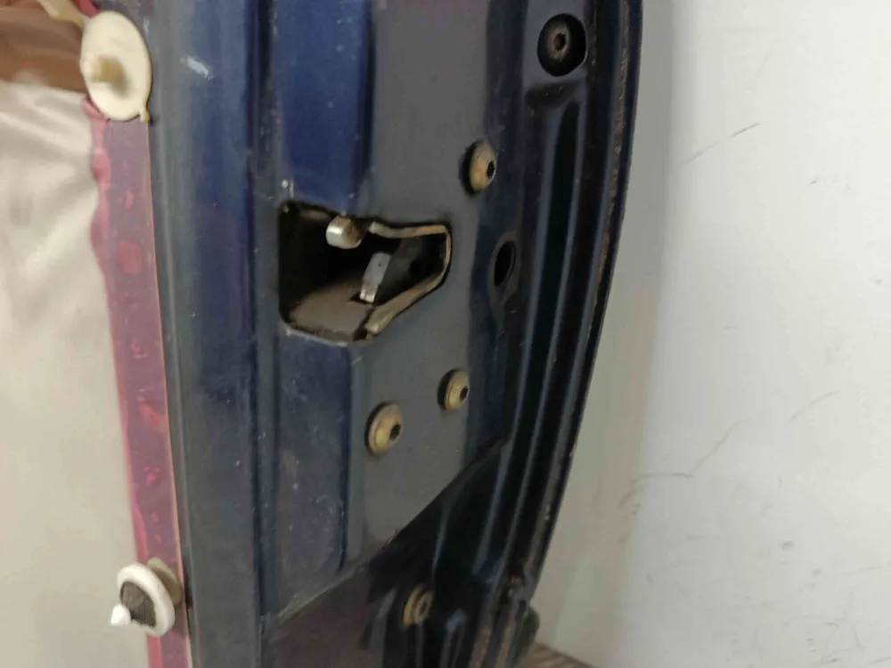 Fechadura / Fecho Porta Direito