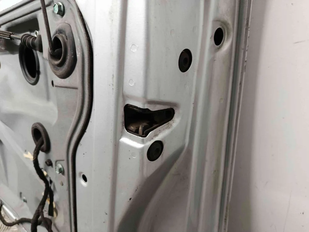 Fechadura / Fecho Porta Frente Direito