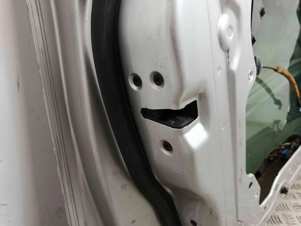 Fechadura / Fecho Porta Frente Esquerdo