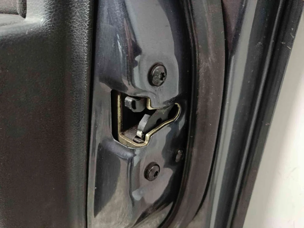 Fechadura / Fecho Porta Frente Direito