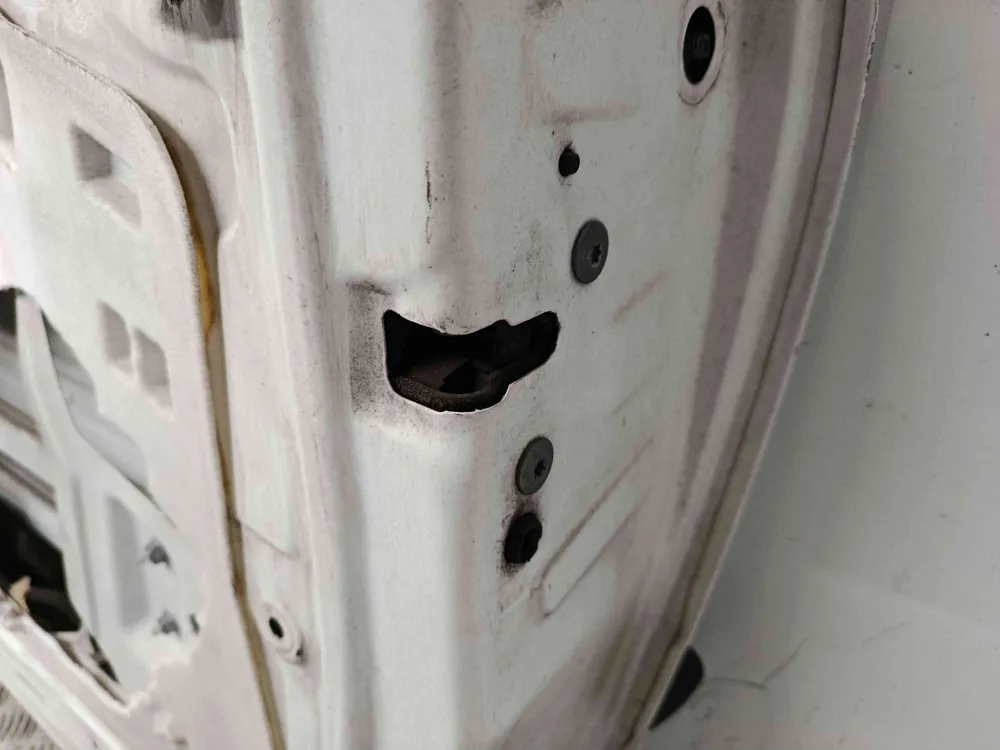 Fechadura / Fecho Porta Direito