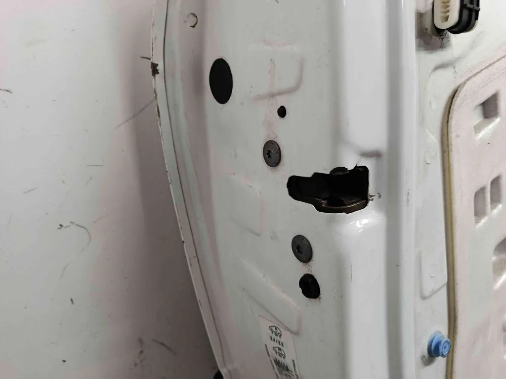 Fechadura / Fecho Porta Esquerdo