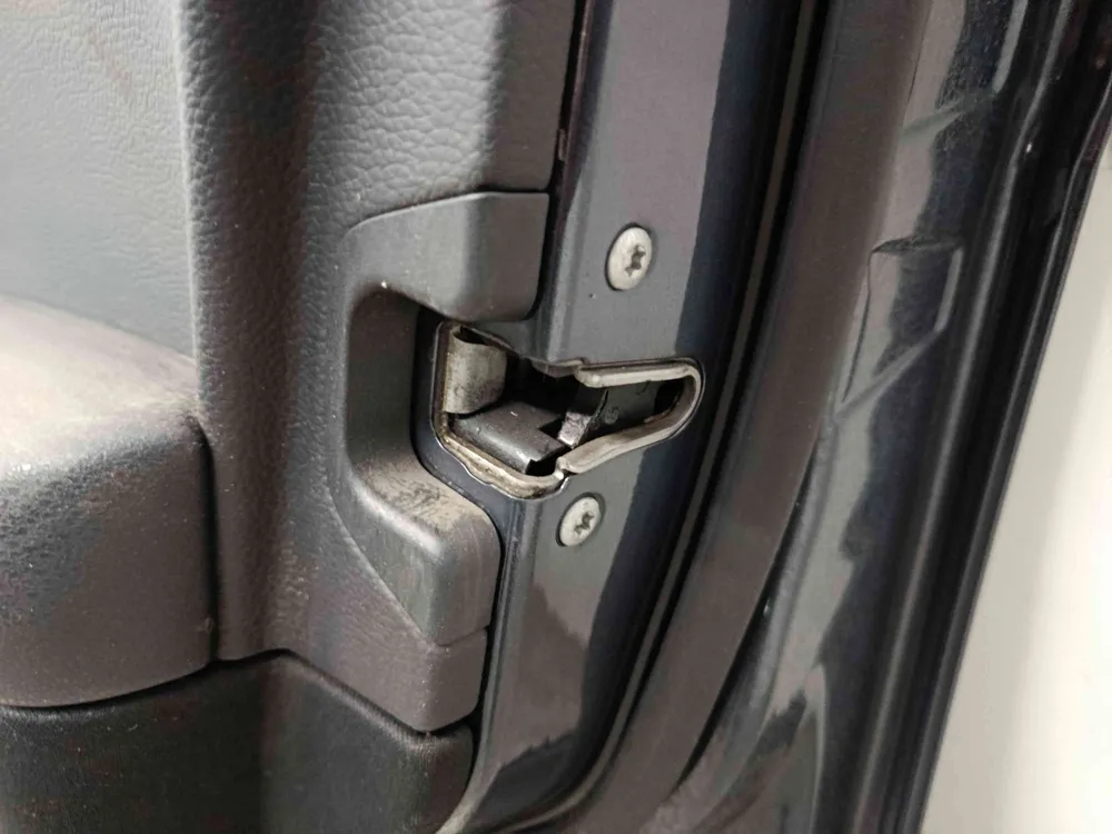 Fechadura / Fecho Porta Frente Direito