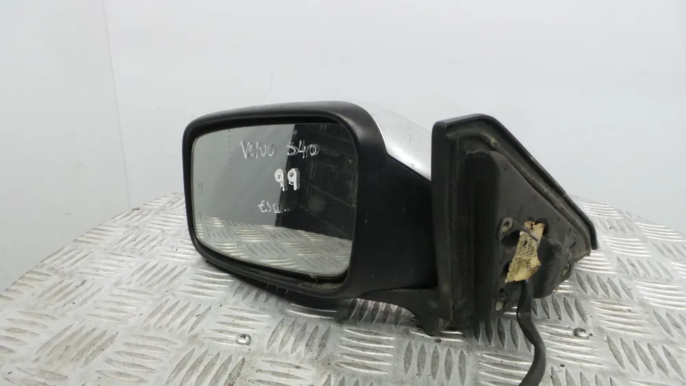 Retrovisor Izquierdo