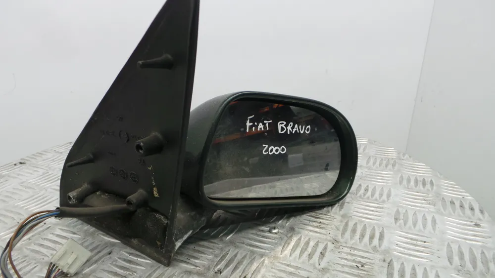 Espelho Retrovisor Direito