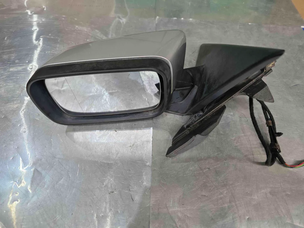 Espelho Retrovisor Esq