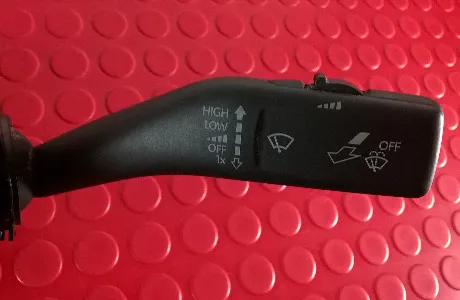 Comutador Limpa Vidros