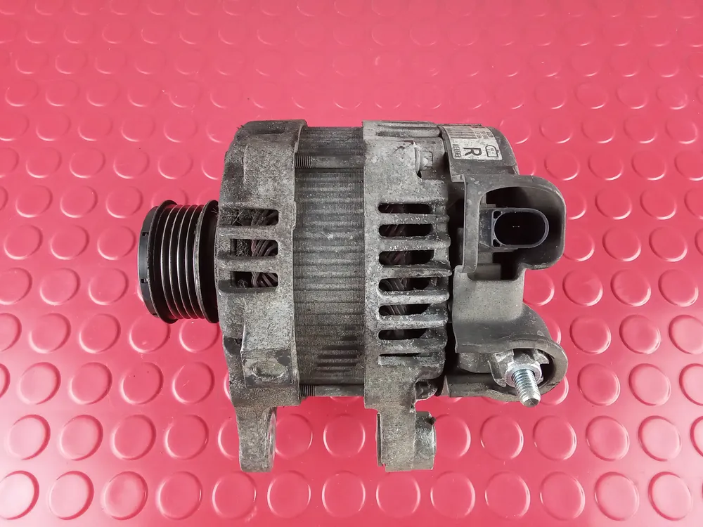 Alternador