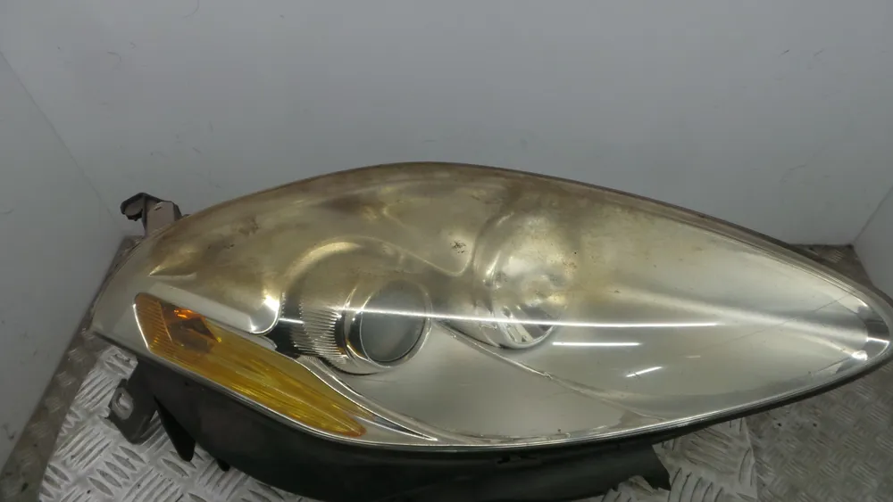 Ótica / Farol Direito