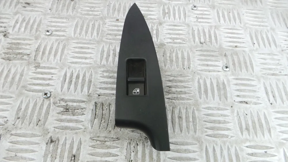 Links Rear Fenster control