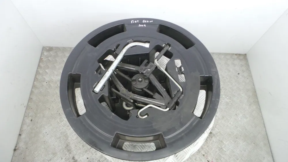 Kit Pneu Suplente