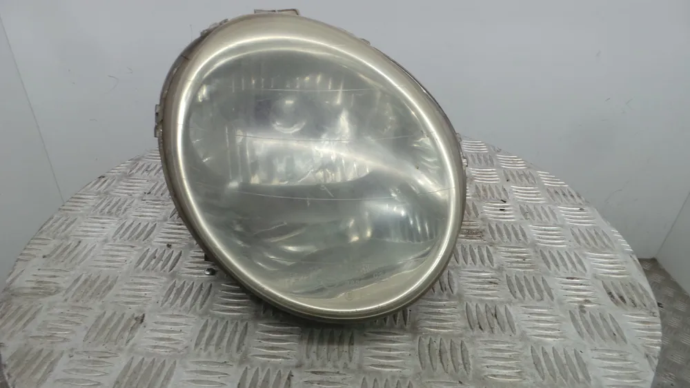 Links Headlight