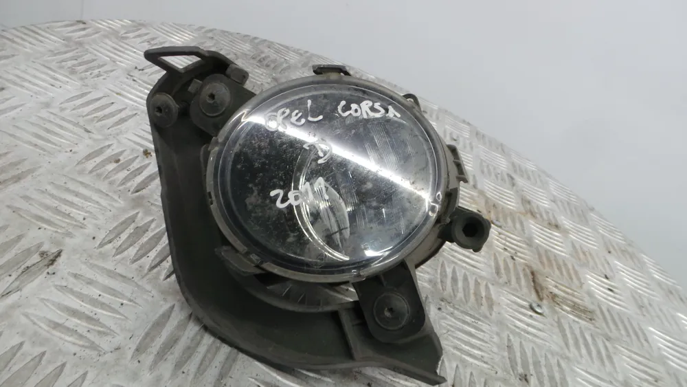 Farol Nevoeiro Frente Direito
