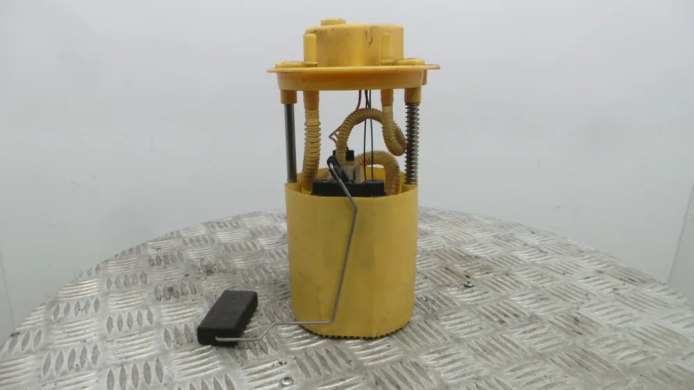 Fuel float