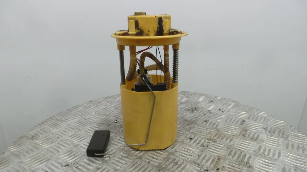 Fuel float