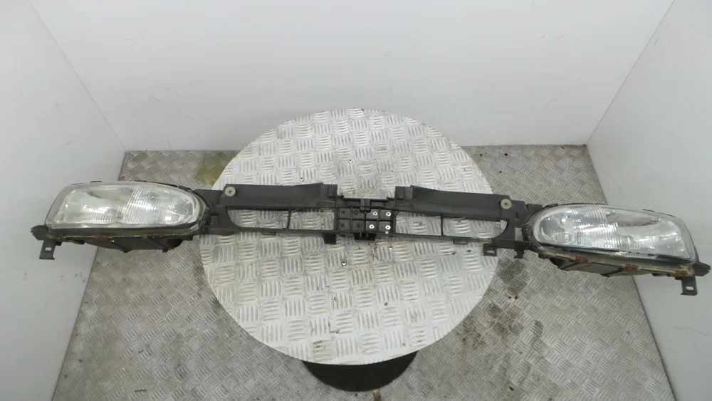 Ótica / Farol Direito