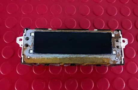 Ecra / Display Radio