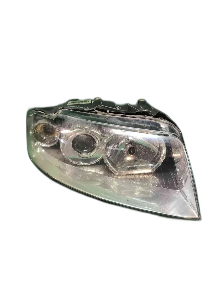 Right Headlight