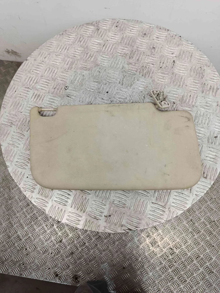 Left Sun Visor