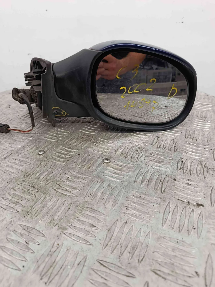 Door Mirror Right
