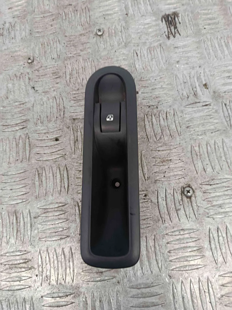 Comando / Botão / Interruptor Vidros Trás Direito