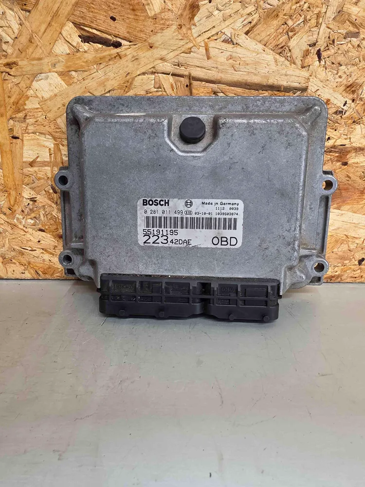 Motor control unit / ECU