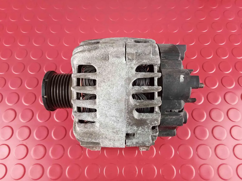 Alternador