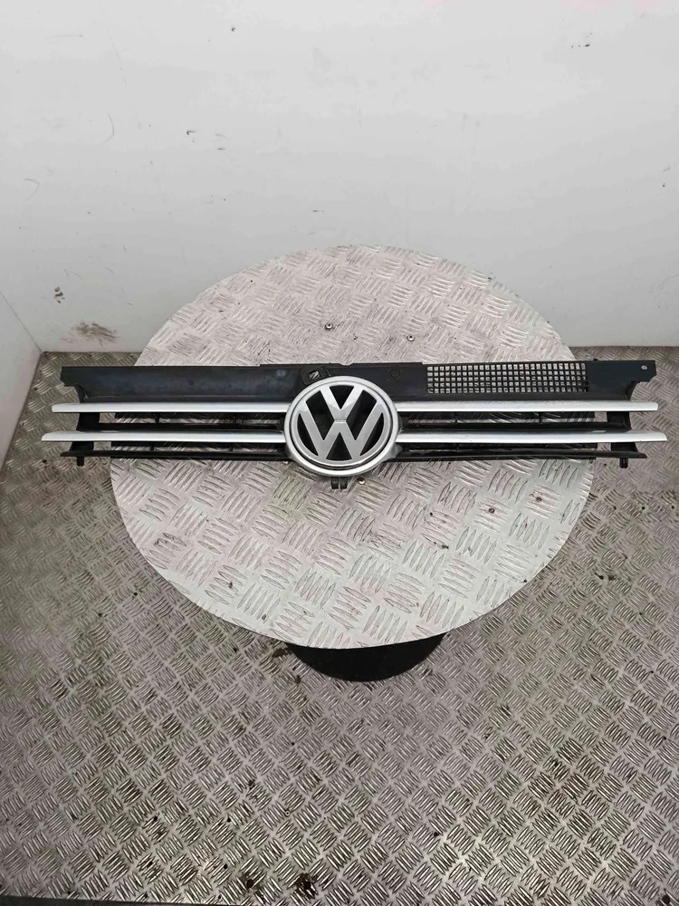 Front grille