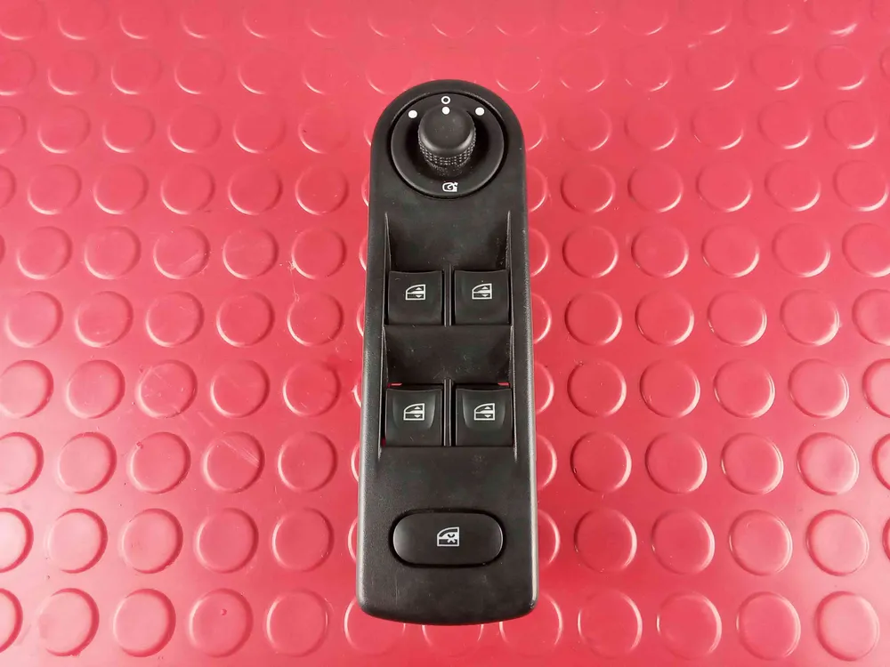 Mando / interruptor elevalunas delantero izquierdo