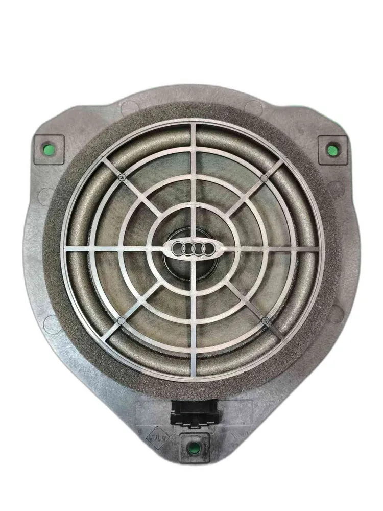 Sound system column / Speakers