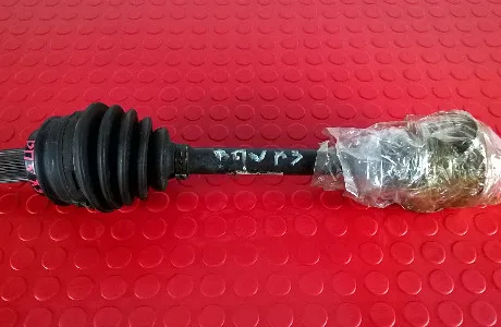Transmission avant gauche