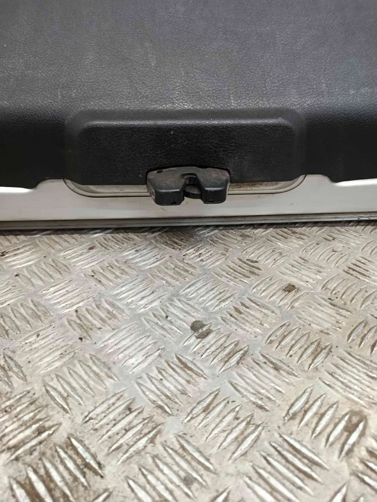 Serrure / verrou coffre