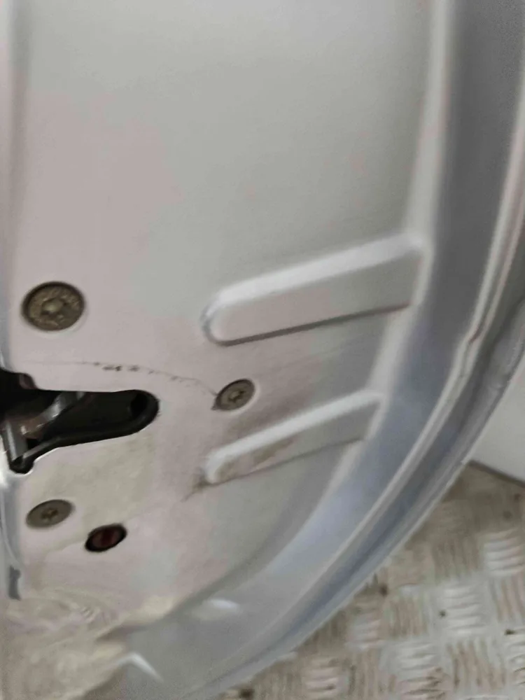 Fechadura / Fecho Porta Trás Direito