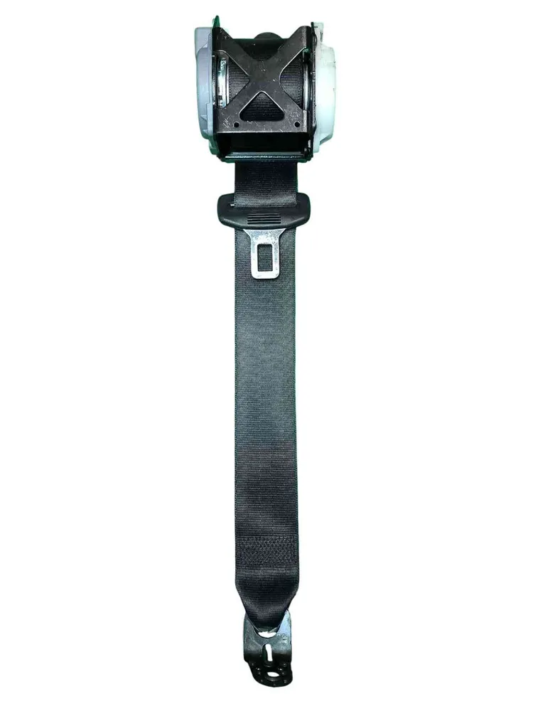 Right rear seatbelt