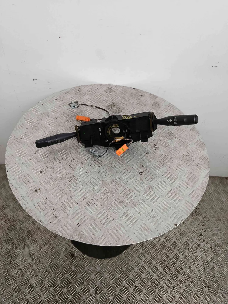 Conjunto / Manetes de Luzes e Limpa Vidros