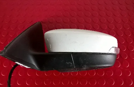 Espelho Retrovisor Esquerdo