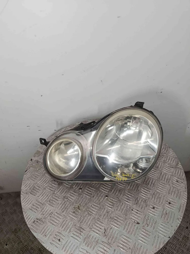 Left Headlight