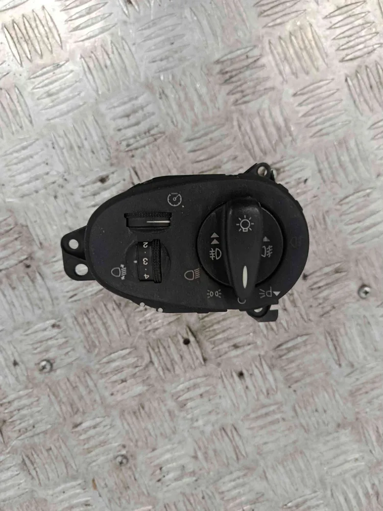 Botão / Interruptor Luzes