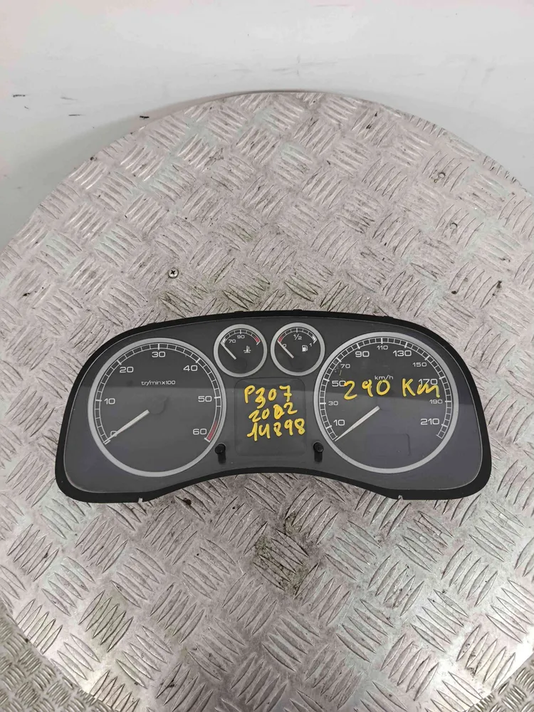 Instrument cluster