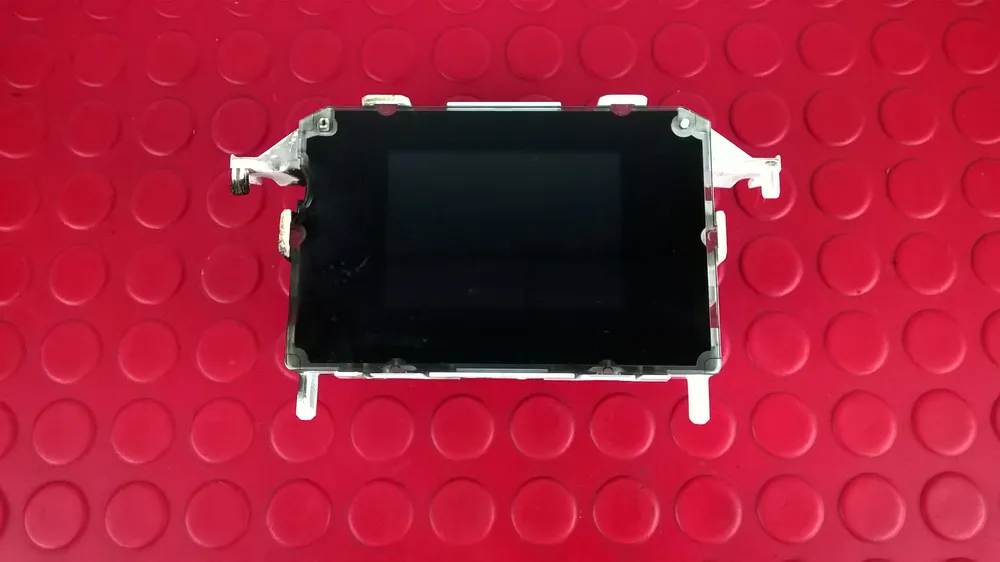 Ecra / Display Radio