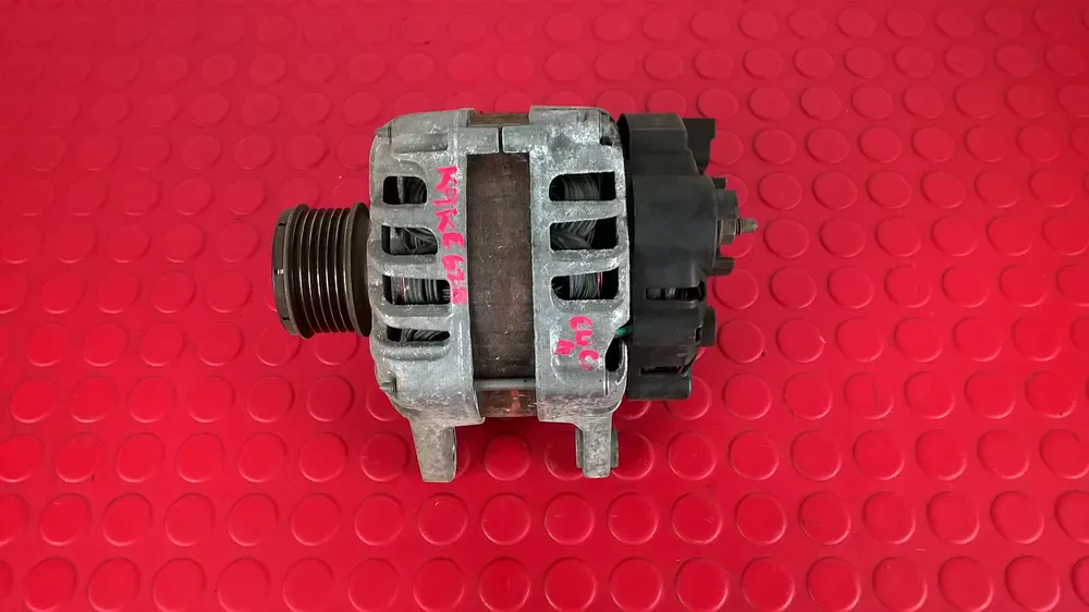 Alternador