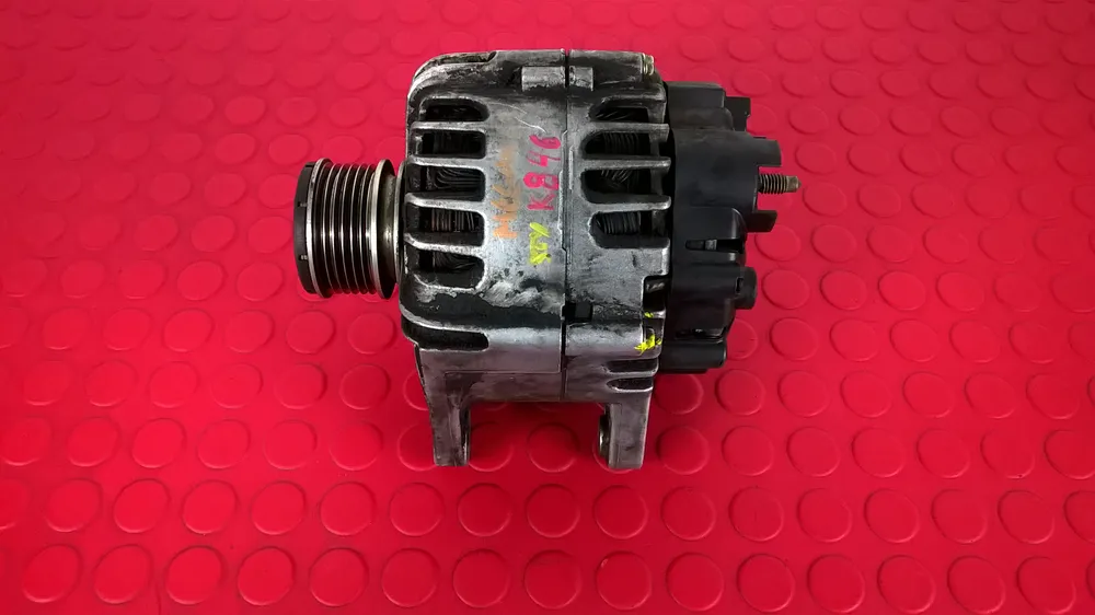 Alternador