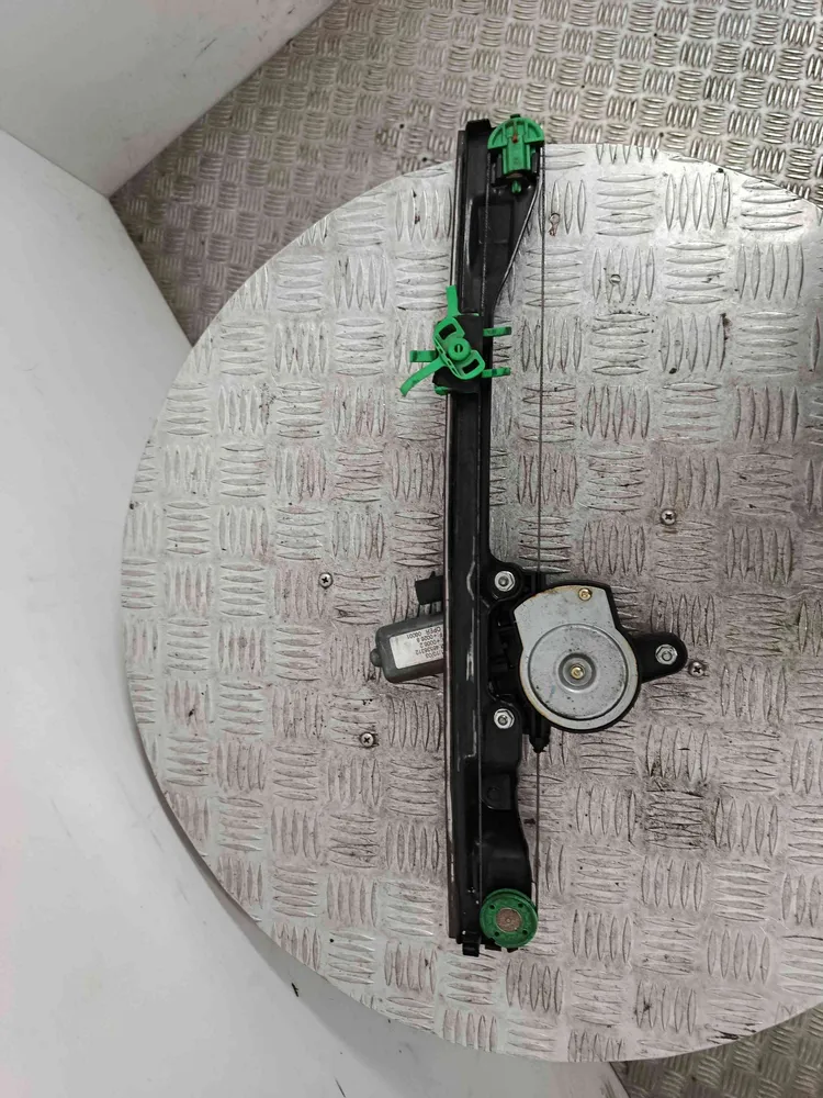 Links front Fenster regulator