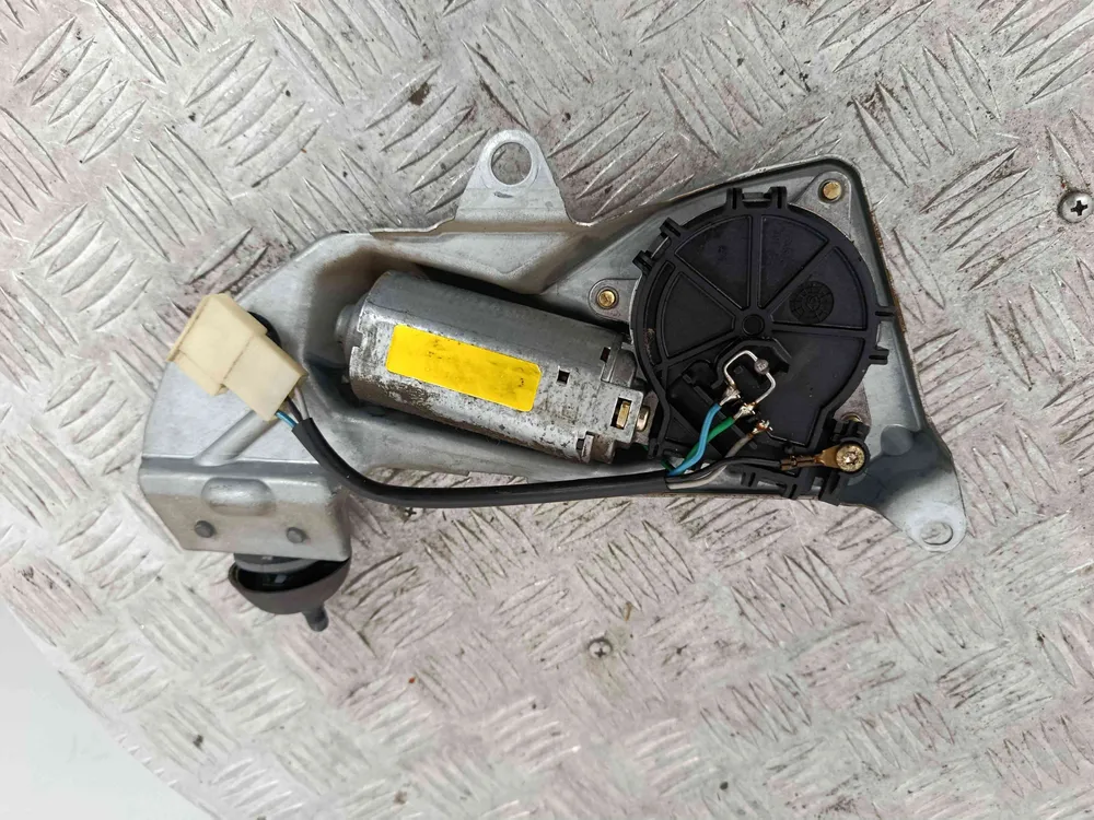 Essuie-glace moteur arrière