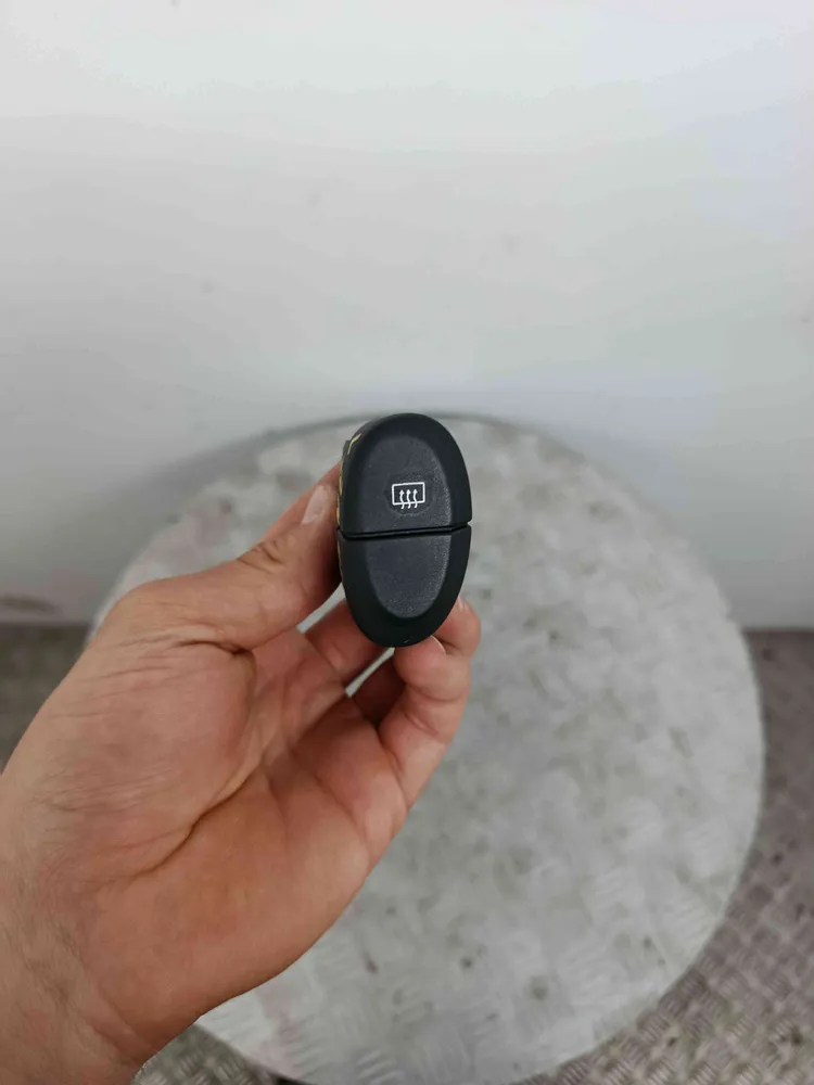 Bouton / interrupteur dégivreur Avant